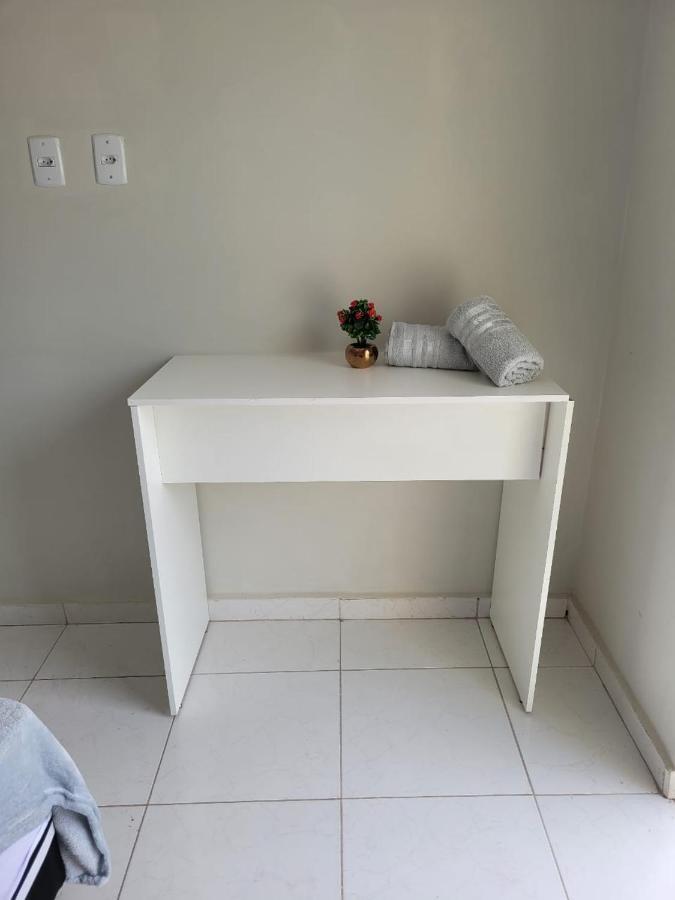 Sobrado 4 Amplo E Confortavel Em Condominio コルンバ エクステリア 写真
